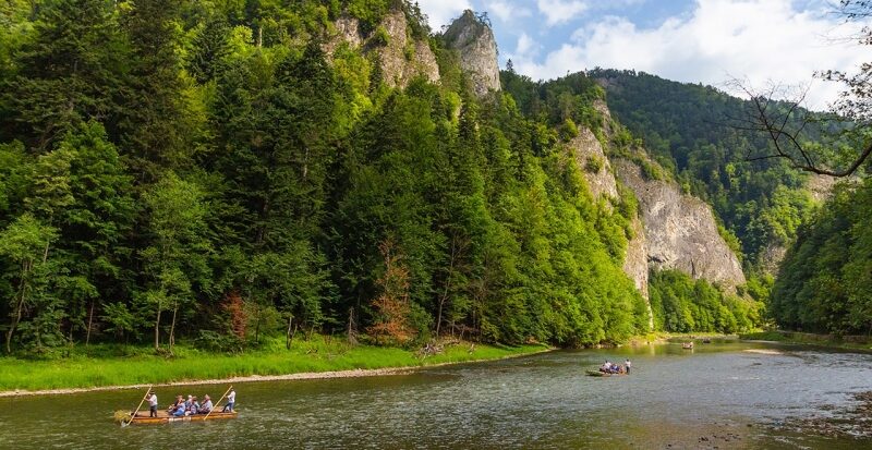 Spływ Dunajcem – sposób na poznanie uroku gór